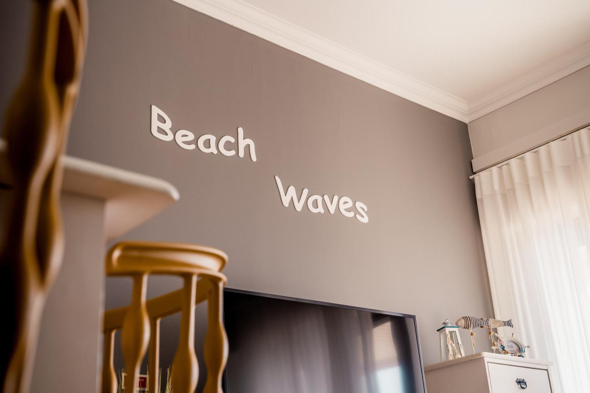 Beach Waves Ponta Delgada 외부 사진