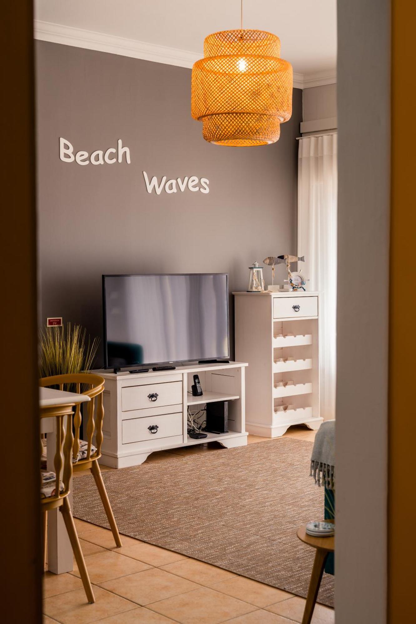 Beach Waves Ponta Delgada 외부 사진